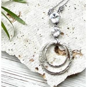 NEW VB & CO. women's circle swarovski necklace in silver